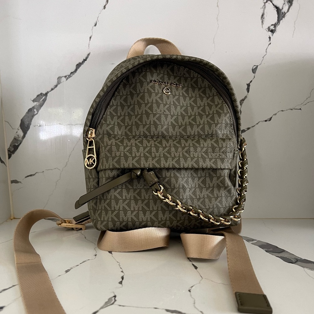 Michael Kors Slater Extra Small Convertible Messenger Backpack